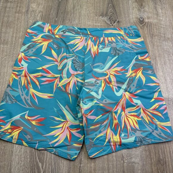 Patagonis Mens Teal Blue Worn Wear-M's Printed Wavefarer Board Shorts Size 32 - Picture 2 of 9